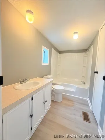 $199,900 | 1015 Crone Road, Memphis, IN 47143