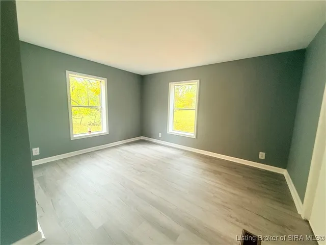 $199,900 | 1015 Crone Road, Memphis, IN 47143