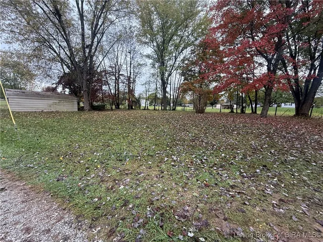$199,900 | 1015 Crone Road, Memphis, IN 47143