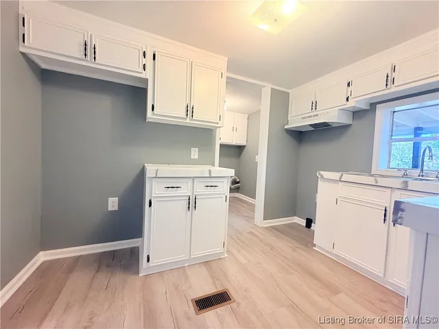 $199,900 | 1015 Crone Road, Memphis, IN 47143