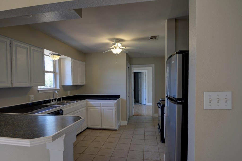 659 A Town Creek Road Kerrville, TX 78028 - Photo 10 of 35