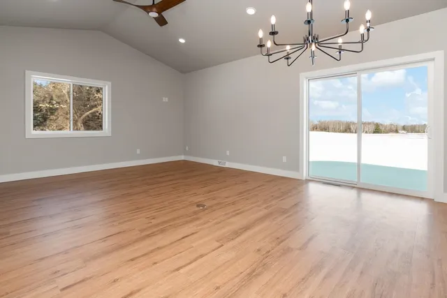 $398,400 | 2765 County Rd EE, Abrams, WI 54101