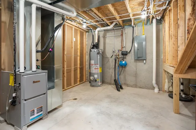 $398,400 | 2765 County Rd EE, Abrams, WI 54101