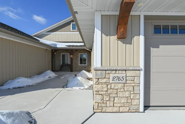 $398,400 | 2765 County Rd EE, Abrams, WI 54101