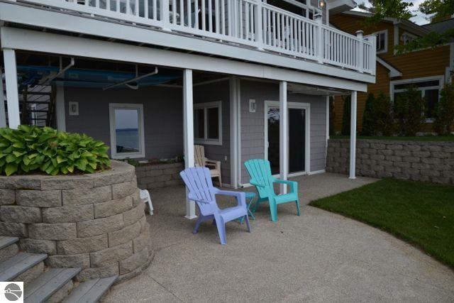 7043 Deepwater Point Road Williamsburg, MI 49690 - Photo 4 of 22 1840655-3.JPG