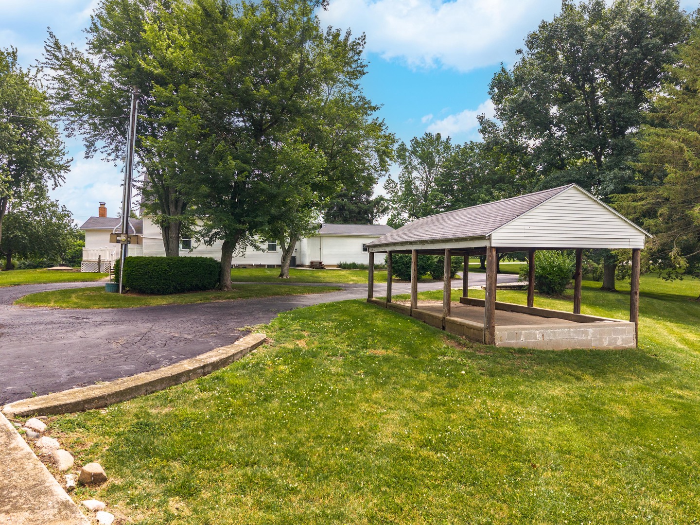 9834 North 1600 East Road Bloomington, IL 61705 - Photo 56 of 81
