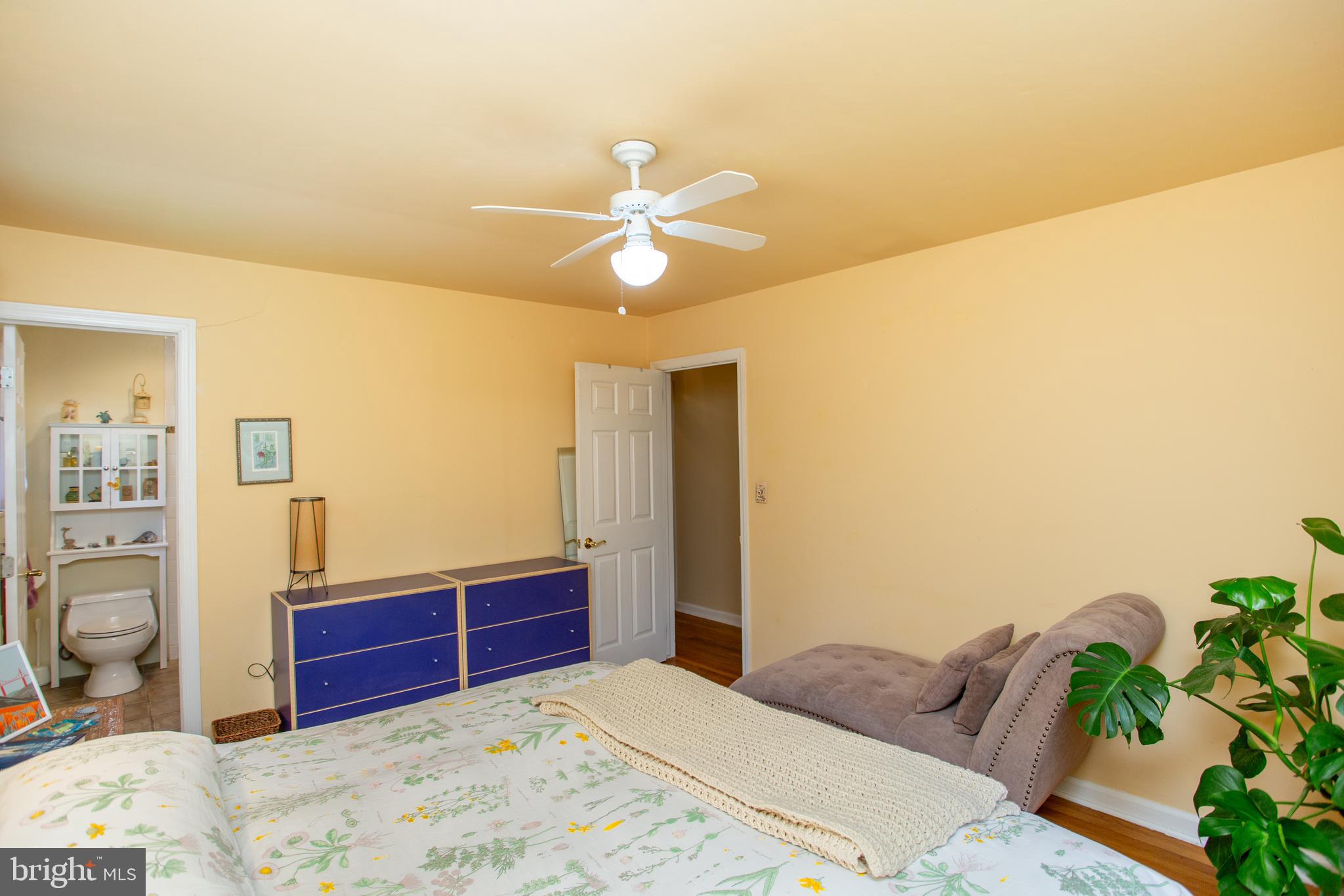 40 Union Road Clinton, NJ 08809 - Photo 19 of 41 Primary bedroom