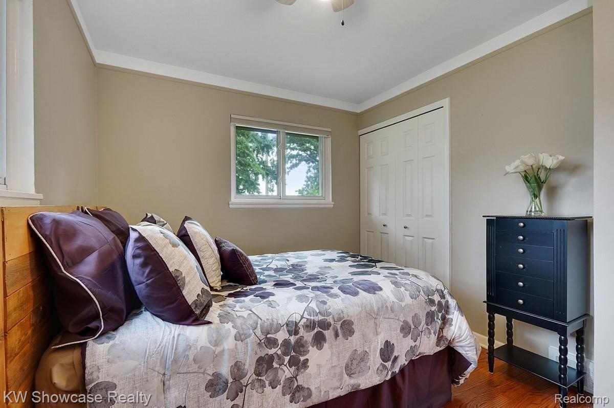 1714 South Hickory Ridge Road Milford, MI 48380 - Photo 19 of 25 2nd Bdrm