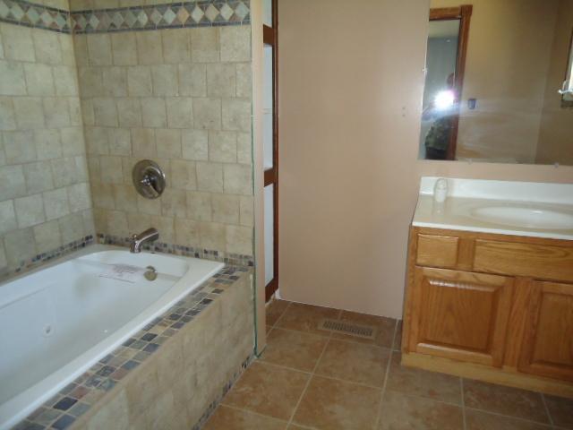 6739 State Rte 19 Kokomo, IN 46902 - Photo 6 of 14