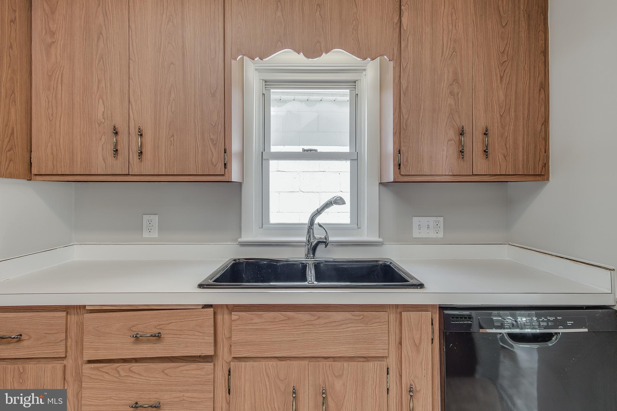 6 Washington Street Middletown, MD 21769 - Photo 14 of 41