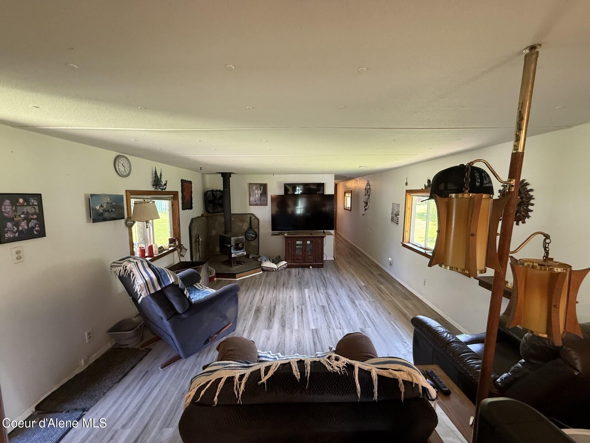 804 Clagstone Road Spirit Lake, ID 83869 - Photo 6 of 26 Full Living