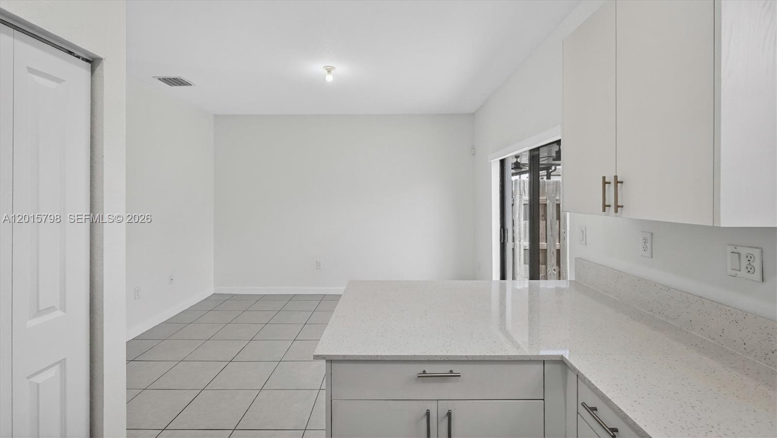 23029 Southwest 128th Place Miami, FL 33177 - Photo 15 of 39