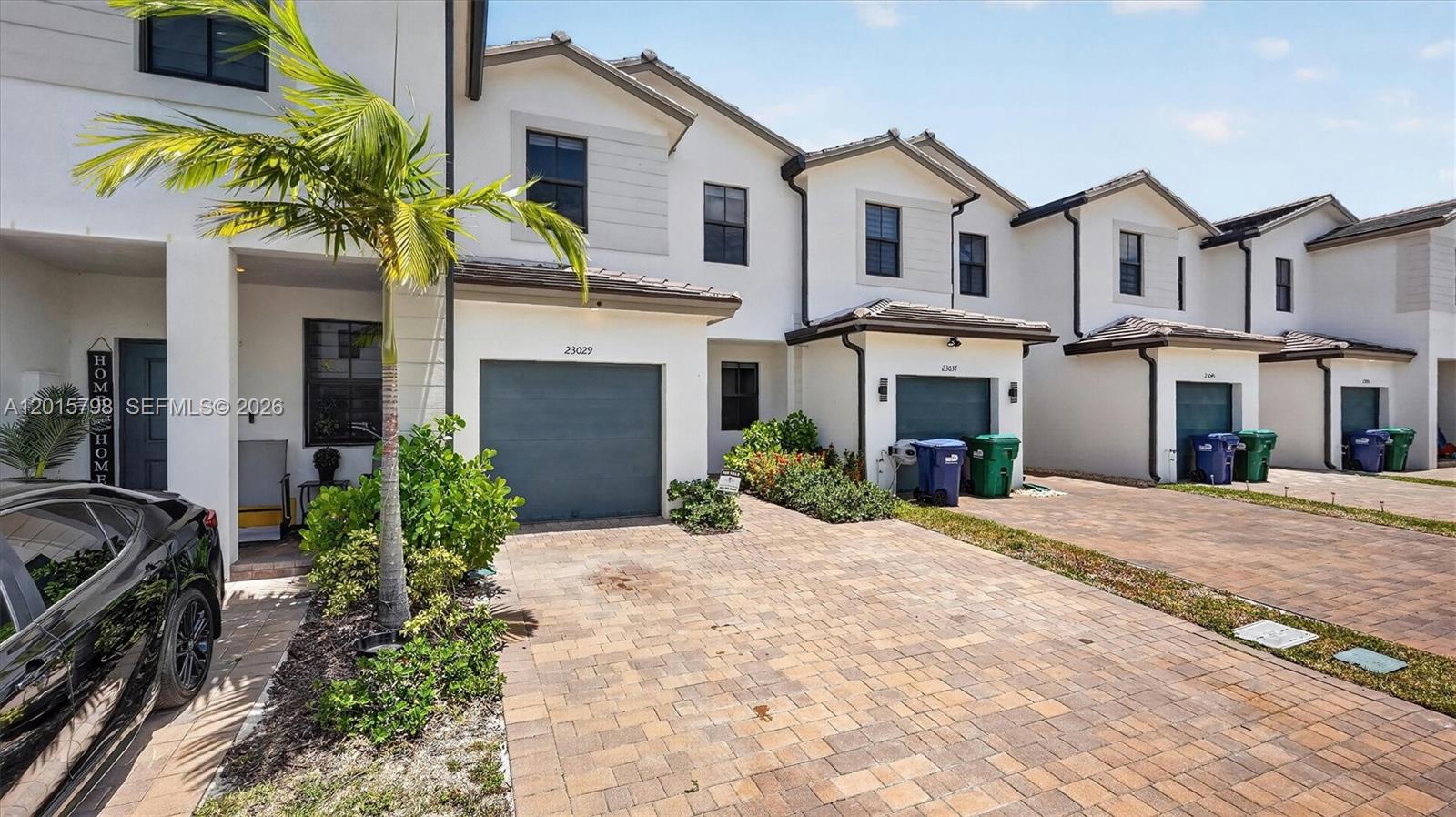 23029 Southwest 128th Place Miami, FL 33177 - Photo 2 of 39