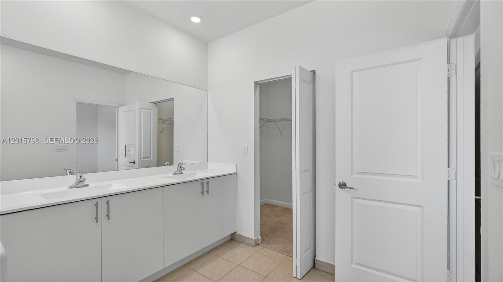 23029 Southwest 128th Place Miami, FL 33177 - Photo 28 of 39