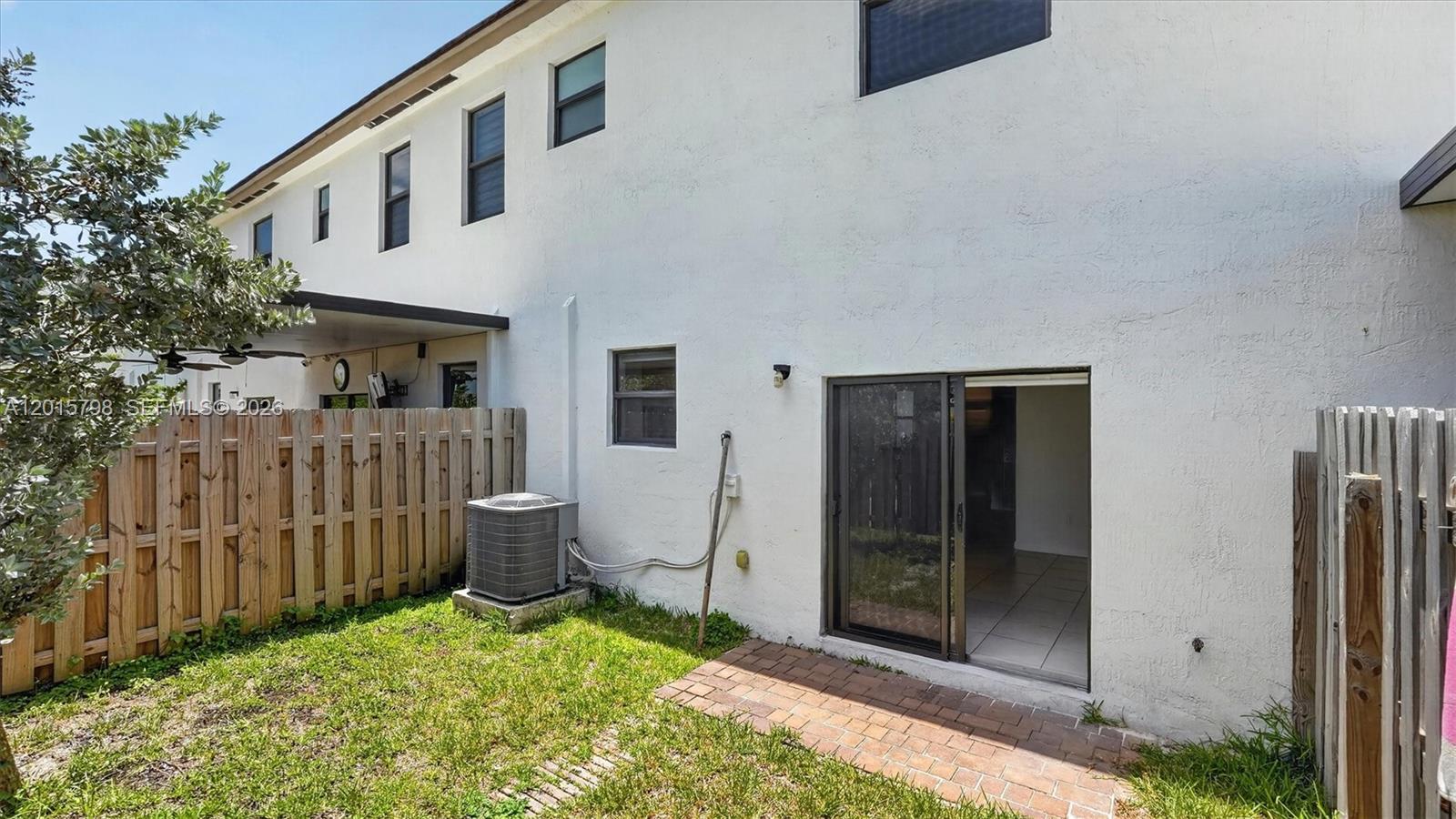 23029 Southwest 128th Place Miami, FL 33177 - Photo 34 of 39