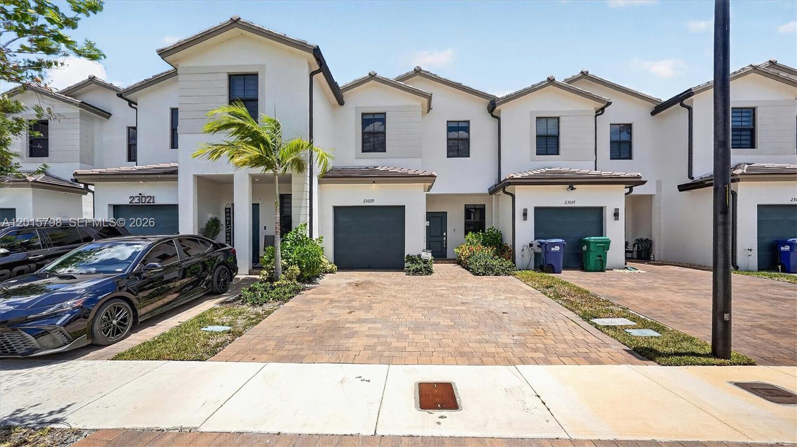 23029 Southwest 128th Place Miami, FL 33177 - Photo 37 of 39