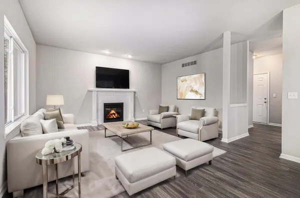 $425,000 | 7177 Belle Pointe Drive, Belleville, MI 48111