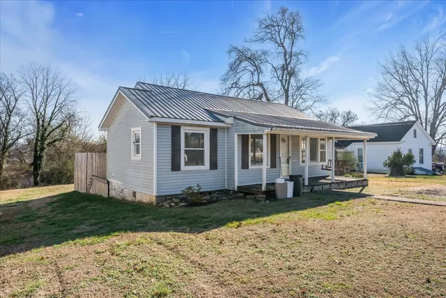 $99,000 | 309 Walnut Avenue, Fayetteville, TN 37334