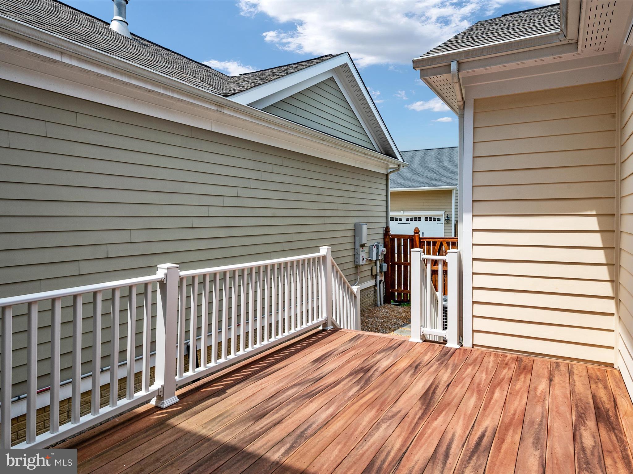 107 Gibson Circle Chester, MD 21619 - Photo 14 of 60 Rear Deck