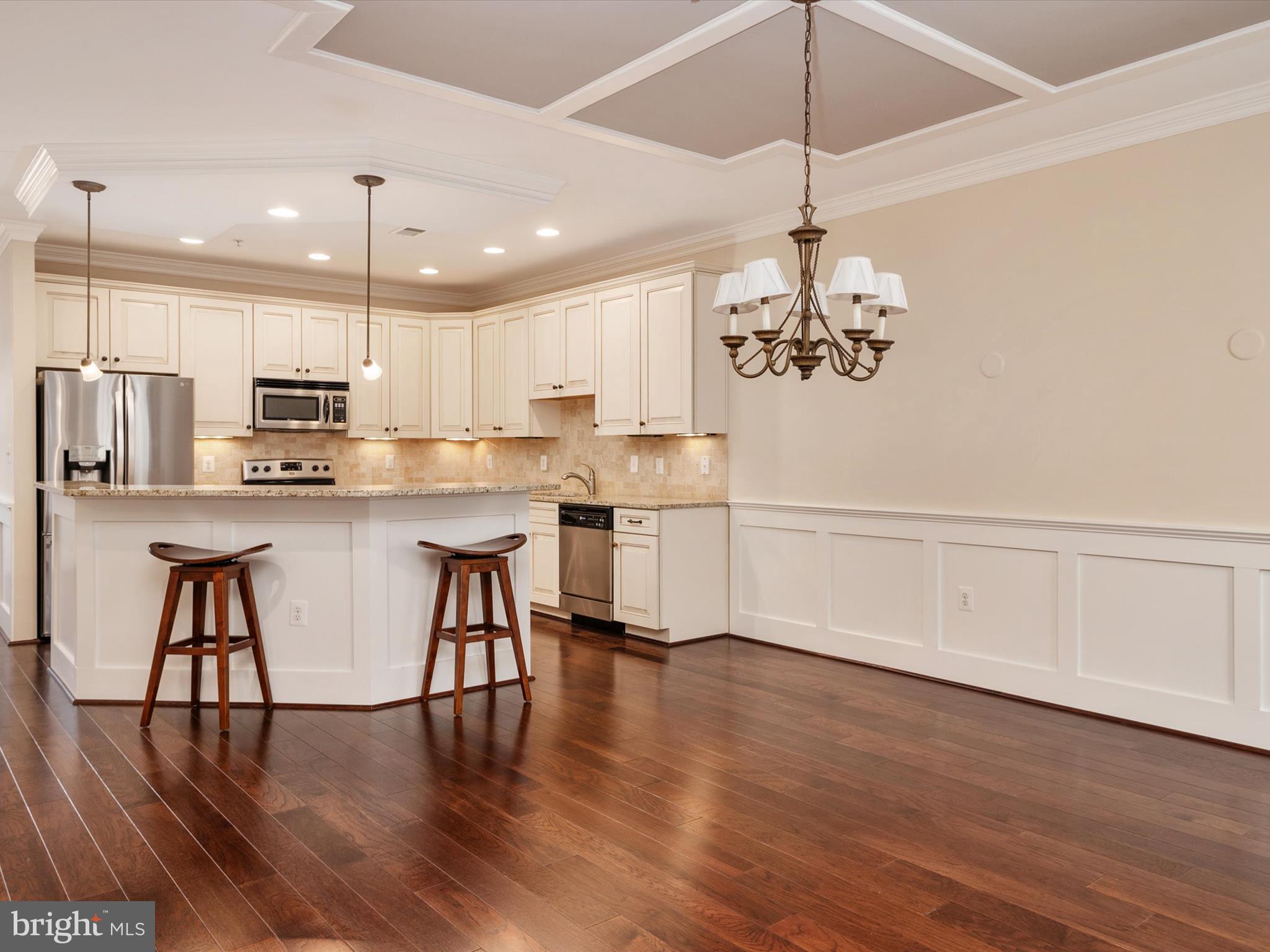 107 Gibson Circle Chester, MD 21619 - Photo 6 of 60 Kitchen/Dining Room