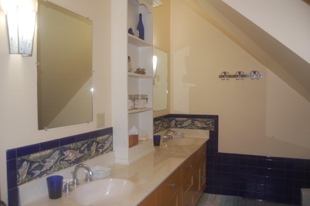 52 Senott Road Whitefield, ME 04353 - Photo 21 of 35 MASTER BATH