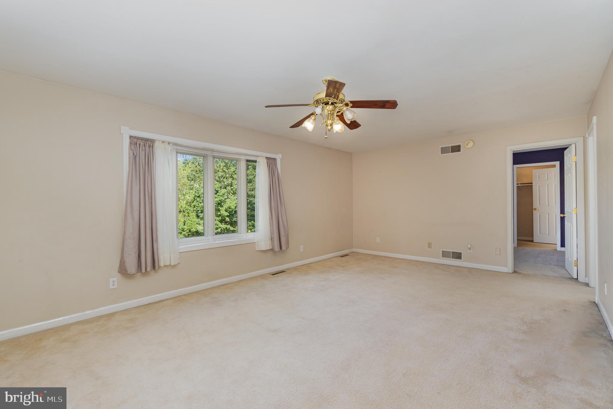 230 Wertz Run Road Carlisle, PA 17013 - Photo 17 of 31 Gallery Image 17