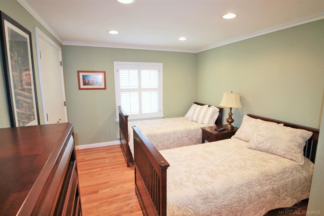 945 Trombley Road Grosse Pointe Park, MI 48230 - Photo 40 of 62