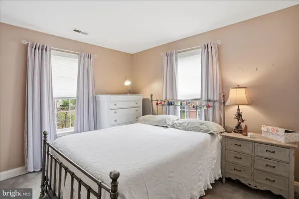 $475,000 | 105 Dogwood Drive, Cross Junction, VA 22625