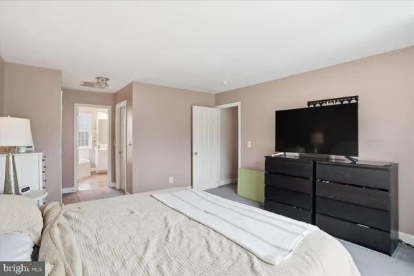 $475,000 | 105 Dogwood Drive, Cross Junction, VA 22625