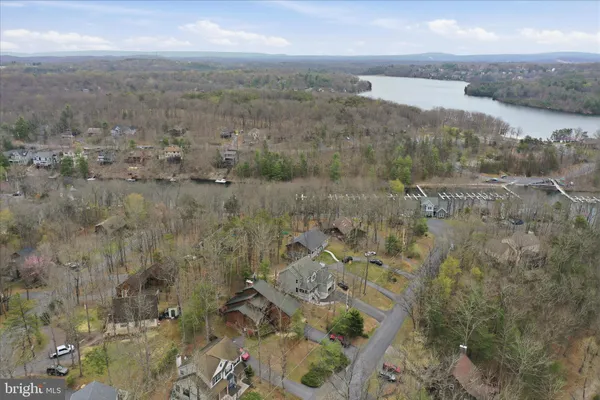 $475,000 | 105 Dogwood Drive, Cross Junction, VA 22625