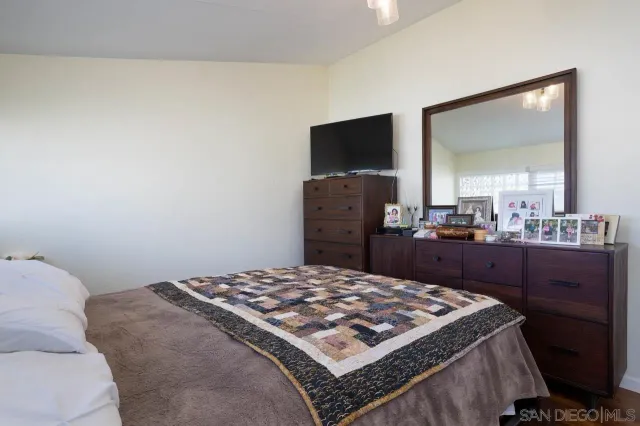 $1,149,999 | 2597 Melbourne Drive, San Diego, CA 92123