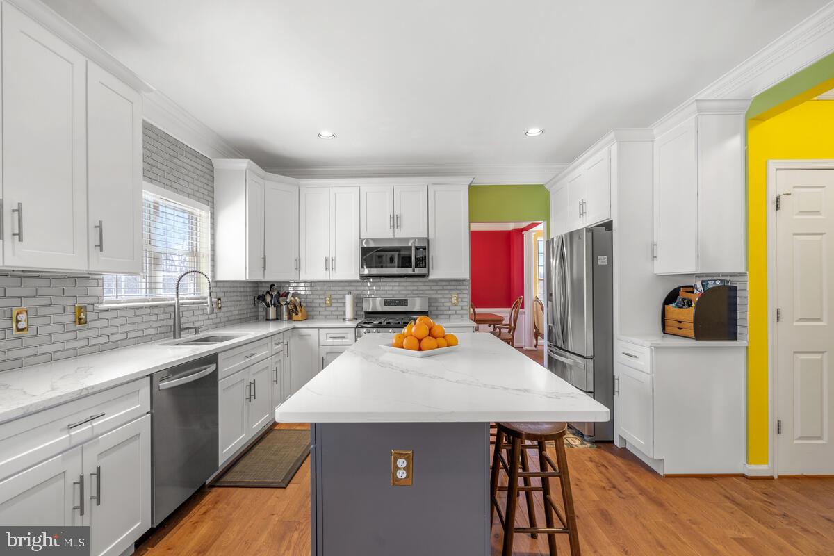 13111 Venetian Road Silver Spring, MD 20904 - Photo 6 of 42 Upgraded Kitchen