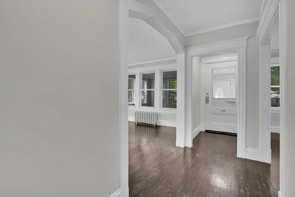 47 Trafton Road Springfield, MA 01108 - Photo 9 of 37