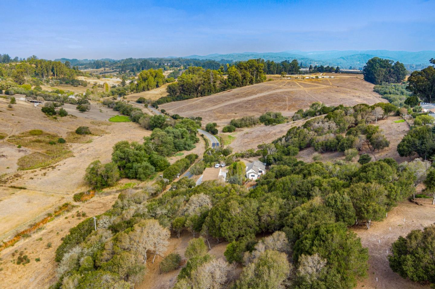 76 Larkin Valley Road Watsonville, CA 95076 - Photo 3 of 13 Gallery Image 3