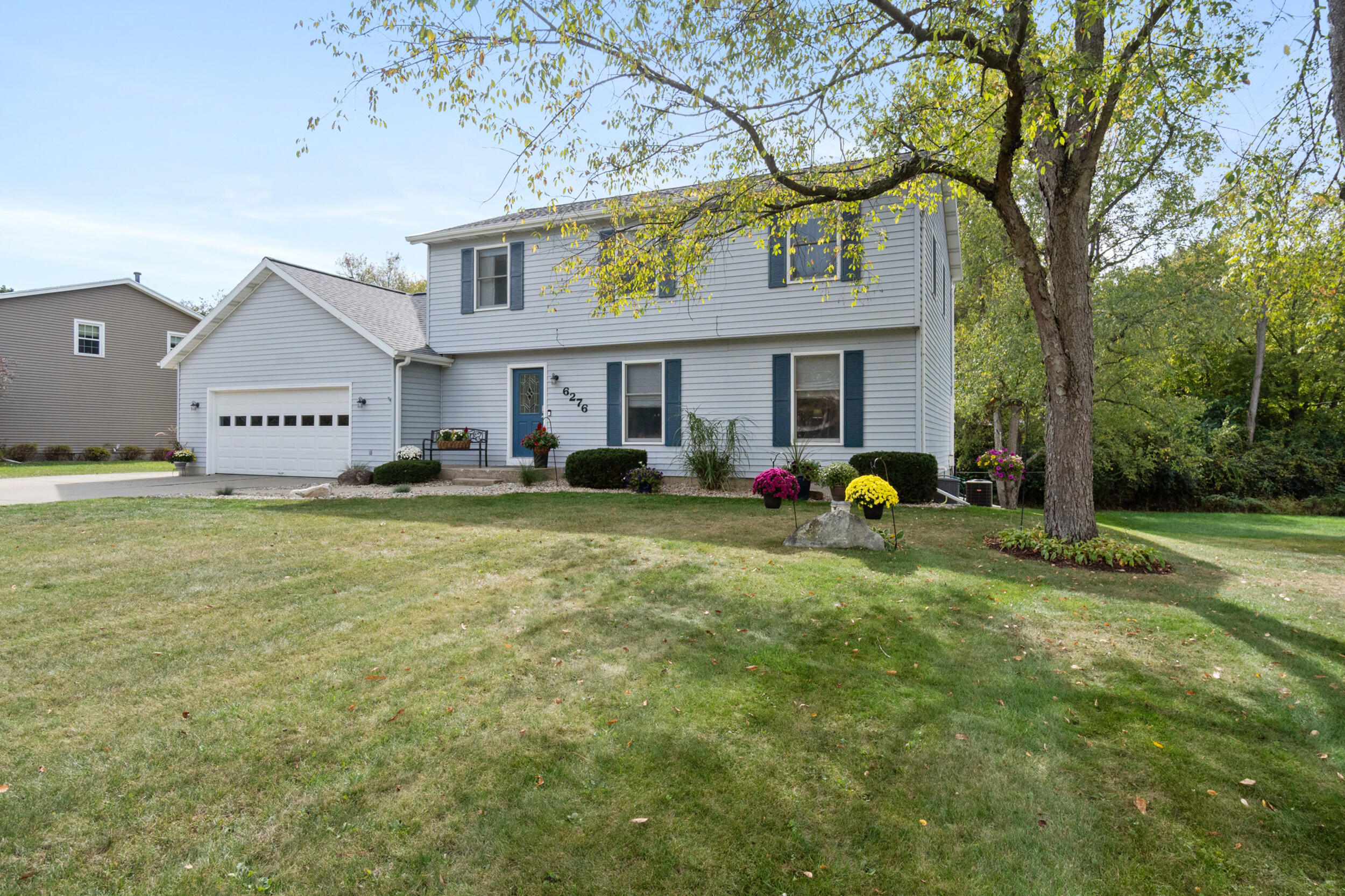 6276 Burning Tree Street Jackson, MI 49201 - Photo 2 of 61 3_6276 burning tree ln jackson mi - 000