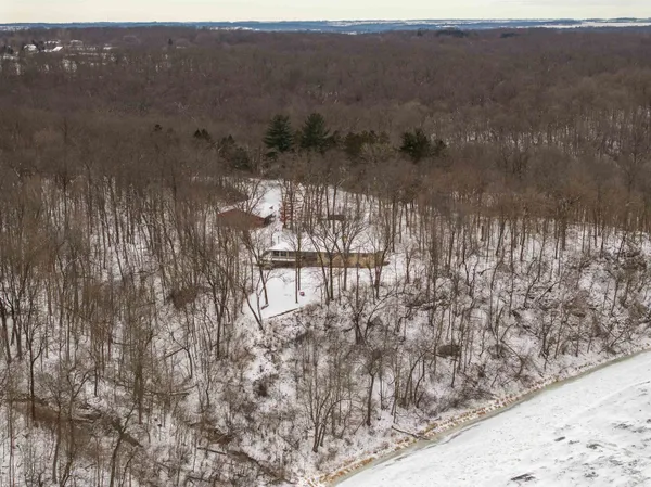 $625,000 | 10343 North Girl Scout Road, Stillman Valley, IL 61084