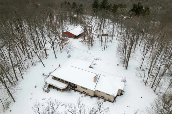 $625,000 | 10343 North Girl Scout Road, Stillman Valley, IL 61084