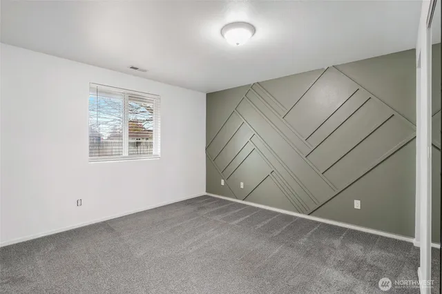 $305,000 | 1116 South Bobbi Drive, Moses Lake, WA 98837