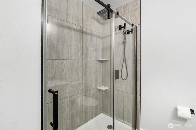 $305,000 | 1116 South Bobbi Drive, Moses Lake, WA 98837