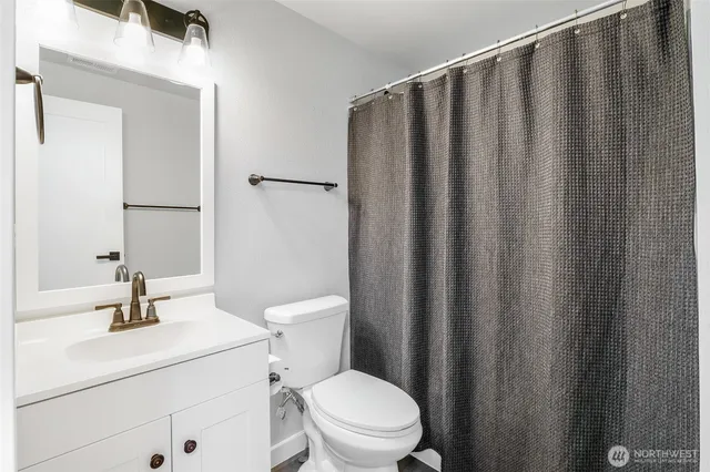 $305,000 | 1116 South Bobbi Drive, Moses Lake, WA 98837