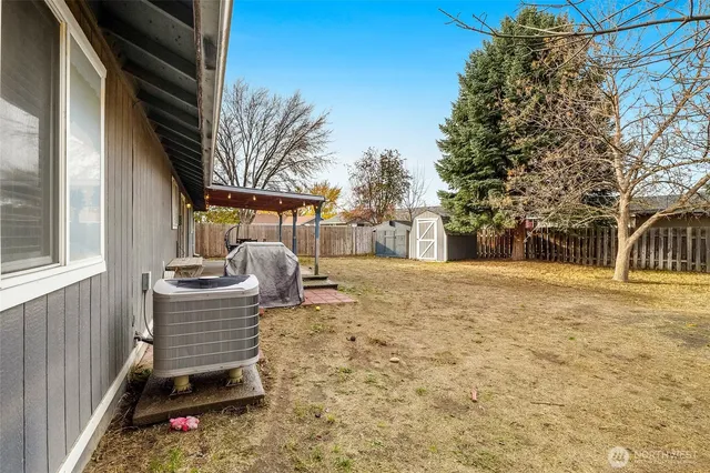 $305,000 | 1116 South Bobbi Drive, Moses Lake, WA 98837