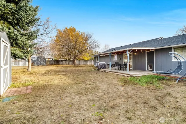 $305,000 | 1116 South Bobbi Drive, Moses Lake, WA 98837