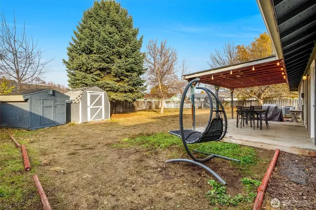 $305,000 | 1116 South Bobbi Drive, Moses Lake, WA 98837