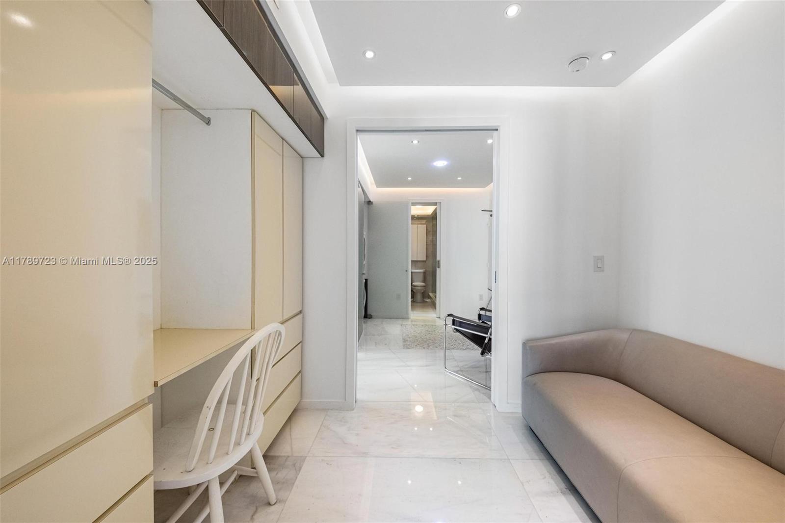 3 Island Avenue, Unit 3C Miami Beach, FL 33139 - Photo 15 of 73