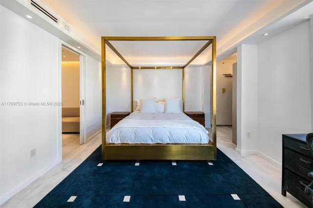 $895,000 | 3 Island Avenue, Unit 3C, Miami Beach, FL 33139