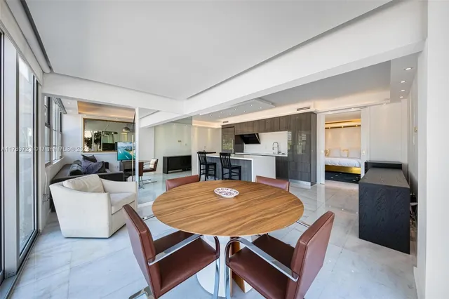 $895,000 | 3 Island Avenue, Unit 3C, Miami Beach, FL 33139