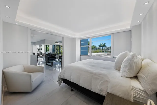 $895,000 | 3 Island Avenue, Unit 3C, Miami Beach, FL 33139