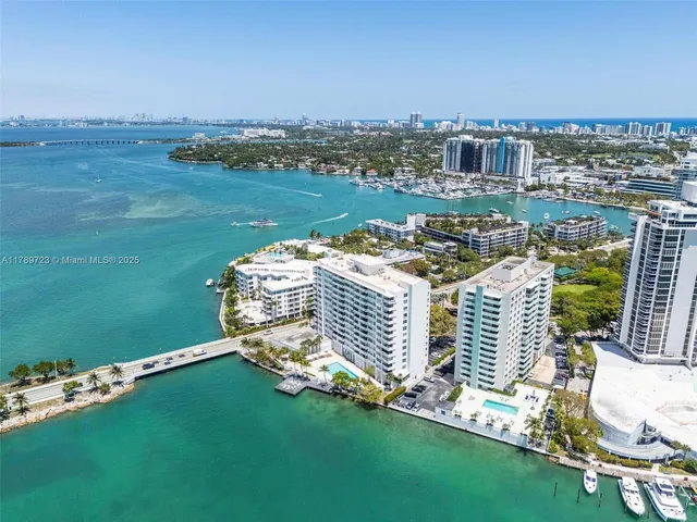 $895,000 | 3 Island Avenue, Unit 3C, Miami Beach, FL 33139