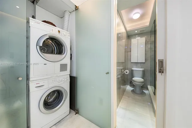 $895,000 | 3 Island Avenue, Unit 3C, Miami Beach, FL 33139