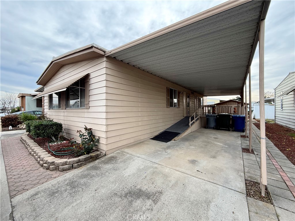 2240 Golden Oak Lane, Unit 47 Merced, CA 95341 - Photo 2 of 23